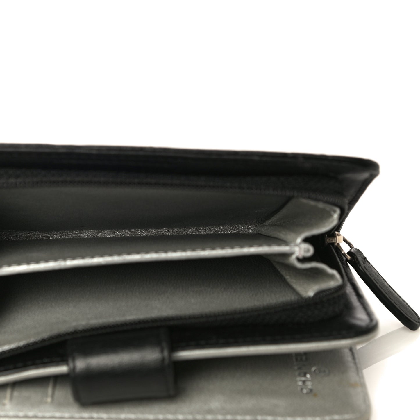 Lambskin Camellia Embossed Zipped Pocket Wallet Black