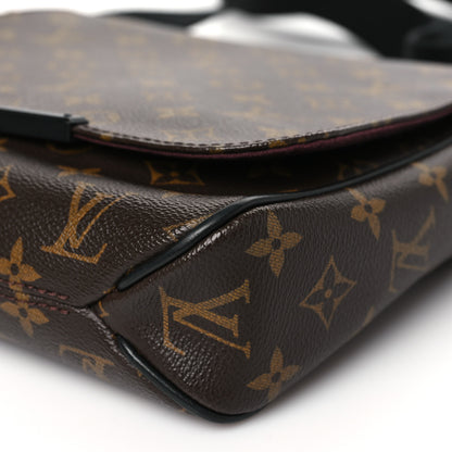 Louis Vuitton Monogram Macassar District PM 9 of 9