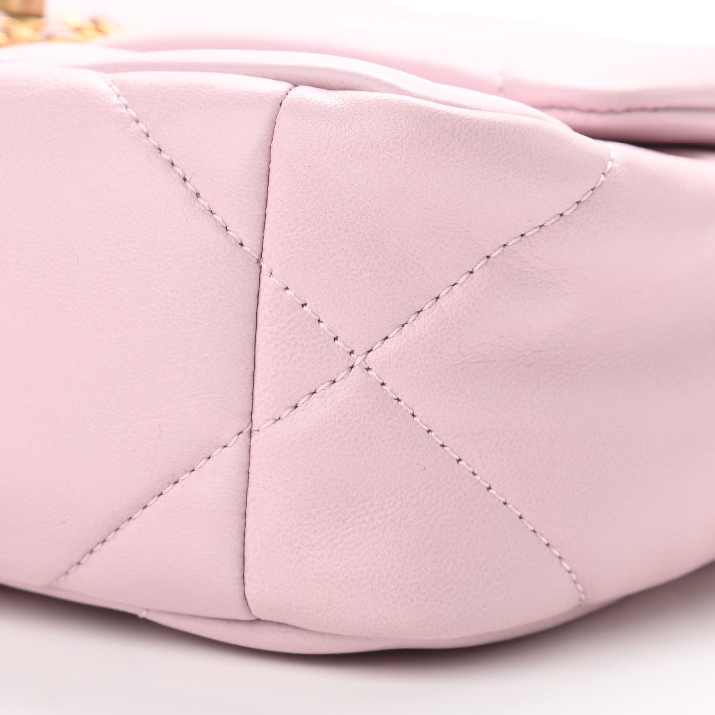 Lambskin Quilted Medium Chanel 19 Flap Light Pink