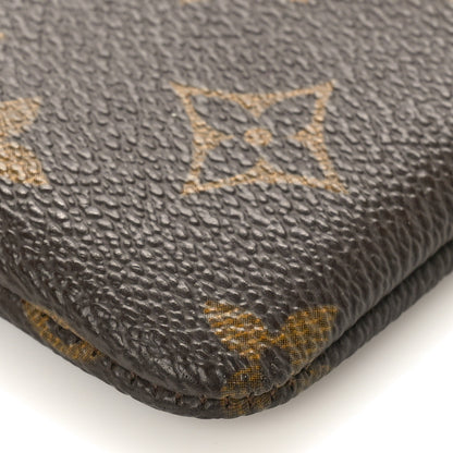 Louis Vuitton Monogram Key Pouch 8 of 10