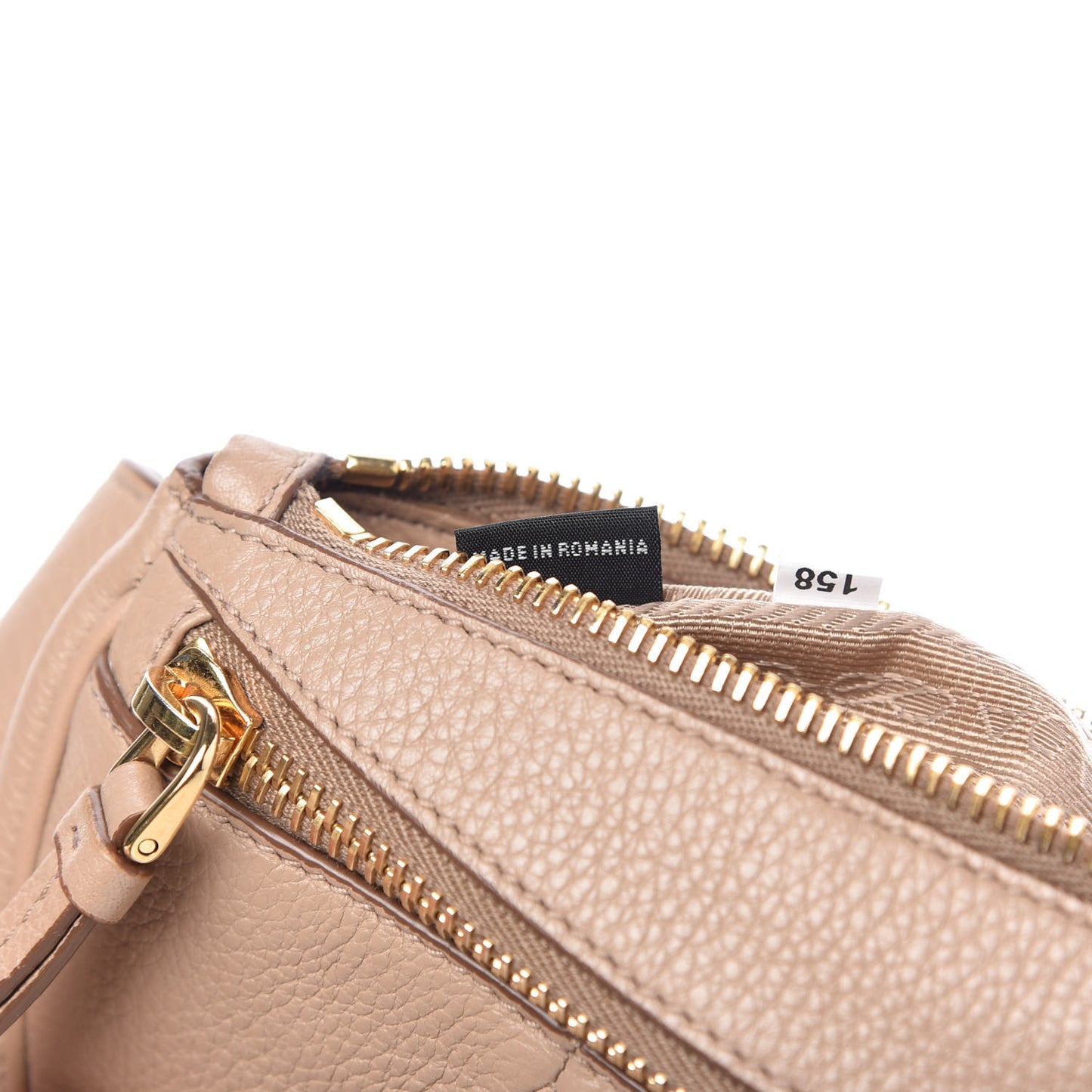 Vitello Daino Belt Bag Cammeo