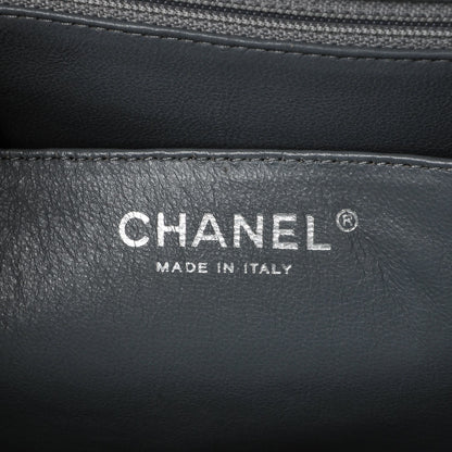 Chanel Patent Quilted Maxi Single Flap Grey 5 of 7