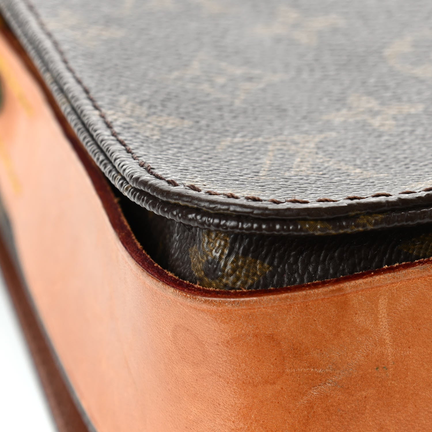 Louis Vuitton Monogram Cartouchiere 22 8 of 20