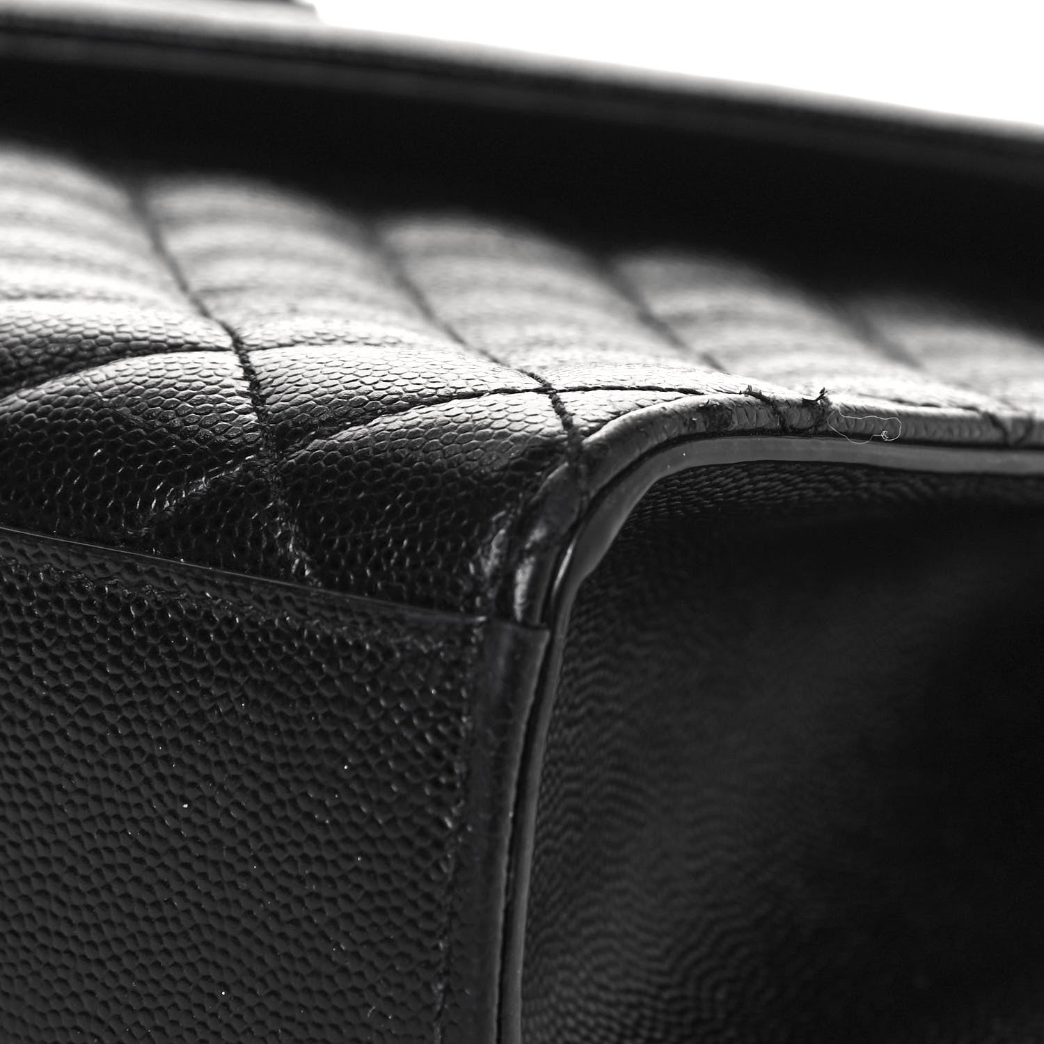Saint Laurent Grain De Poudre Textured Mixed Matelasse Large Triquilt Monogram Monochrome Satchel Black 6 of 12