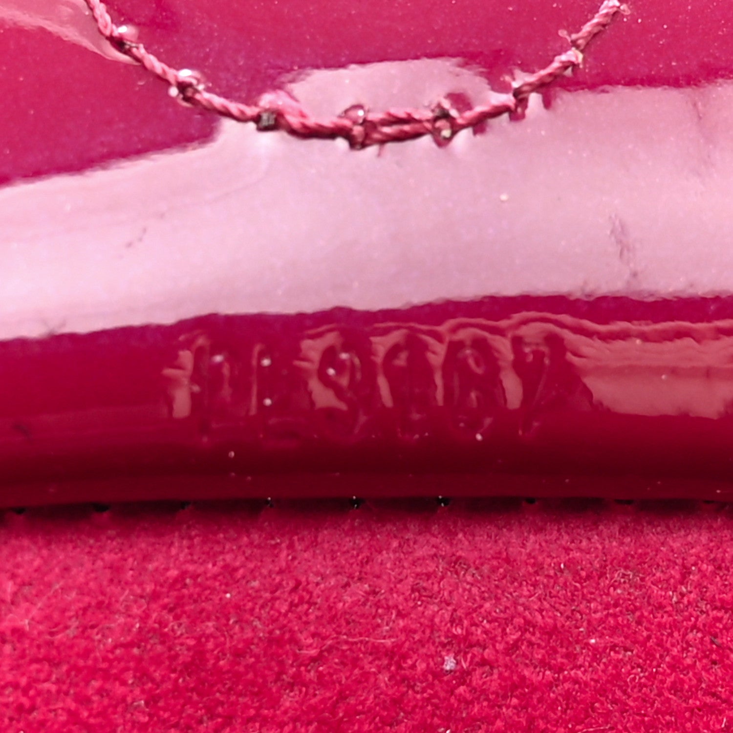 Louis Vuitton LOUIS VUITTON Vernis Long Beach PM Magenta 8 of 16