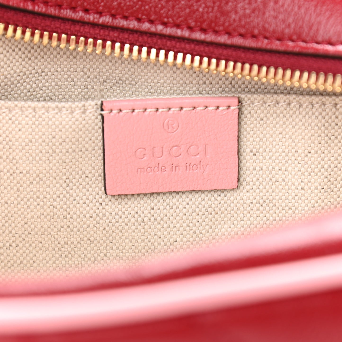 Azalea Calfskin Enamel Matelasse Diagonal Small Torchon GG Marmont Chain Shoulder Bag New Cherry Red Wild Rose