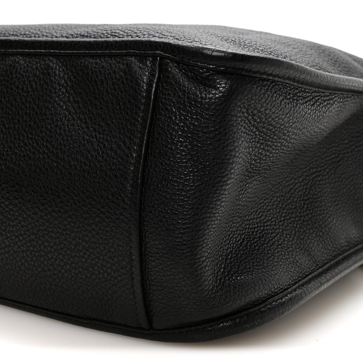 Vitello Daino Hobo Messenger Bag Black