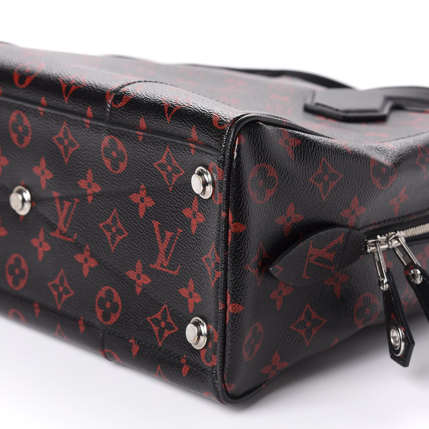 Louis Vuitton Monogram Infrarouge Dora Soft MM 7 of 10