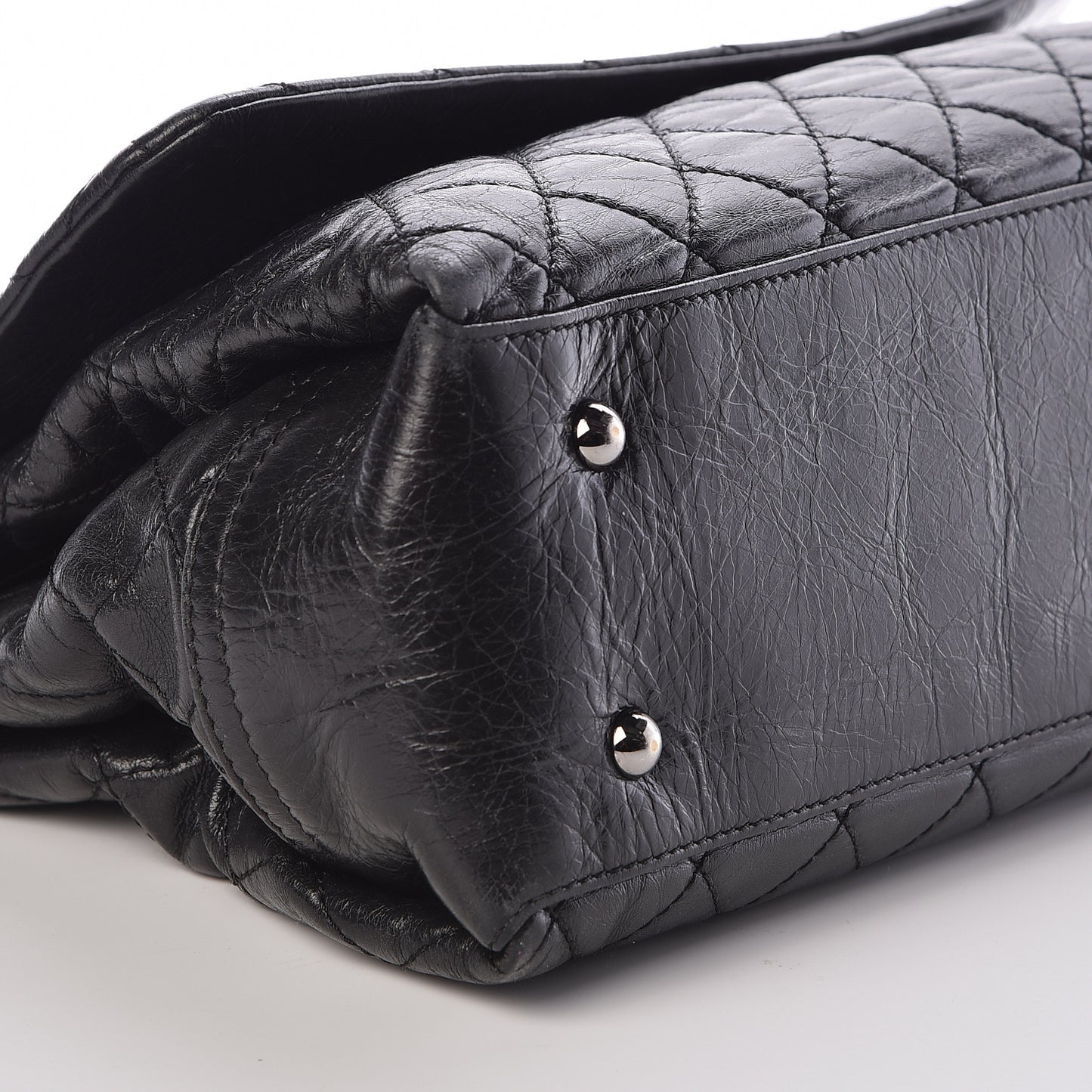 Glazed Calfskin Quilted Large Lady Pearly Flap Black