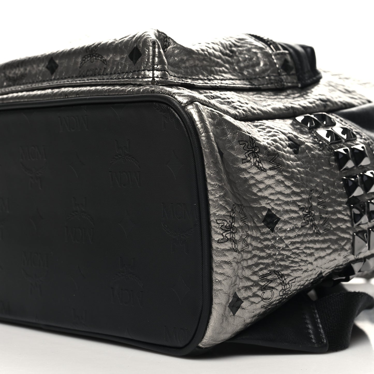 Metallic Visetos Small Side Stud Stark Backpack Silver Black