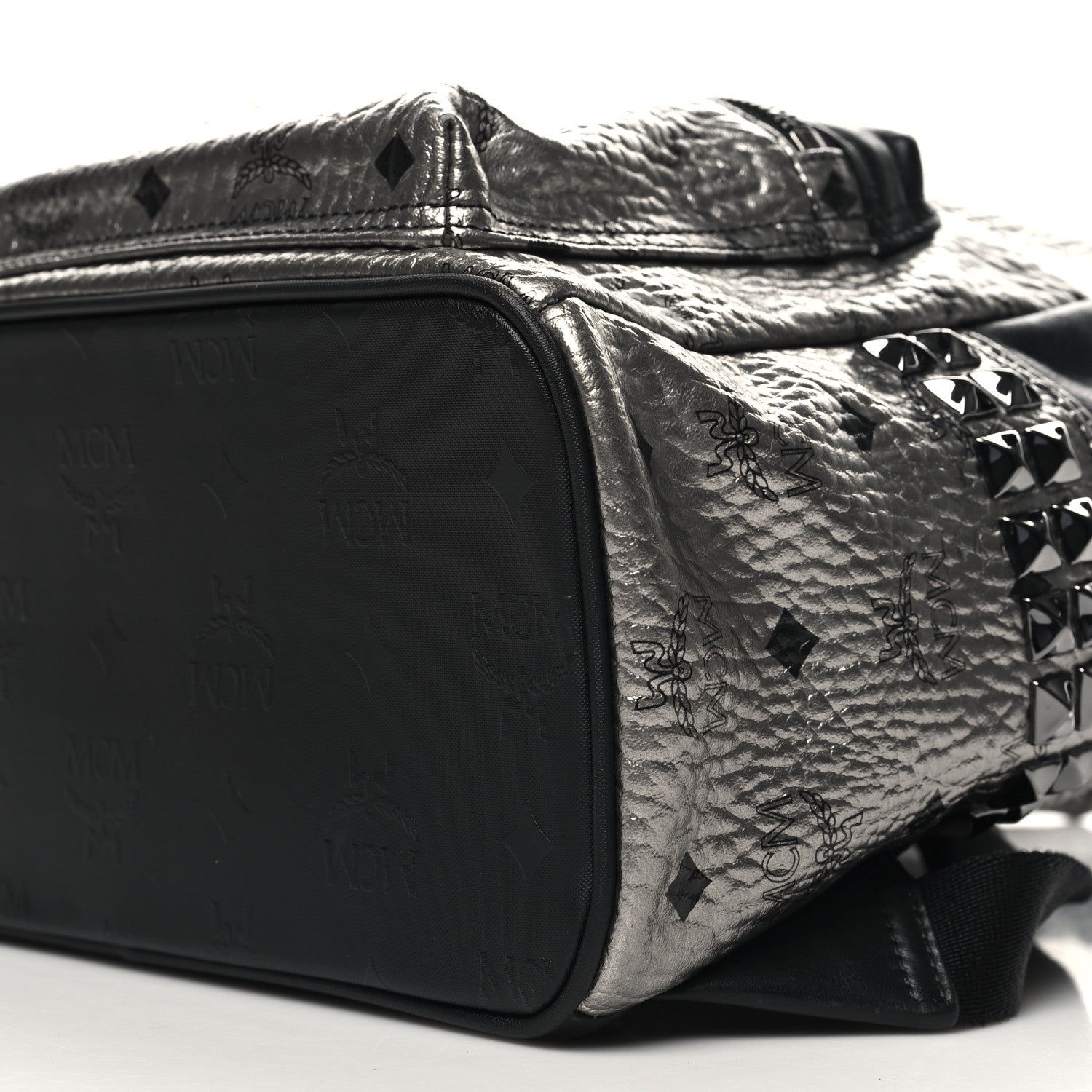 MCM Metallic Visetos Small Side Stud Stark Backpack Silver Black 9 of 9