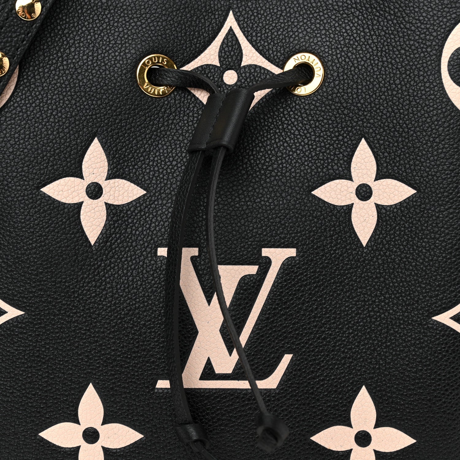 Louis Vuitton Empreinte Monogram Giant Neonoe MM Black Beige 8 of 12