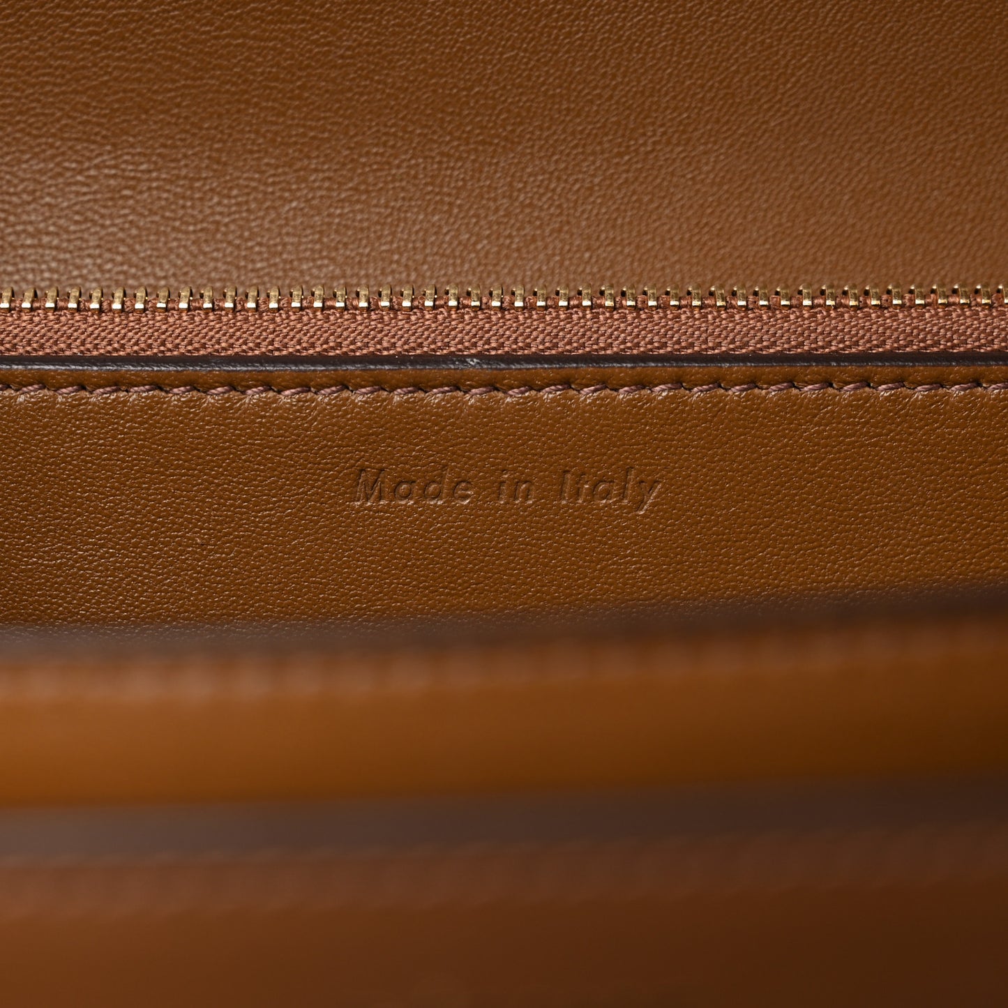 Box Calfskin Medium Classic Box Flap Bag Camel