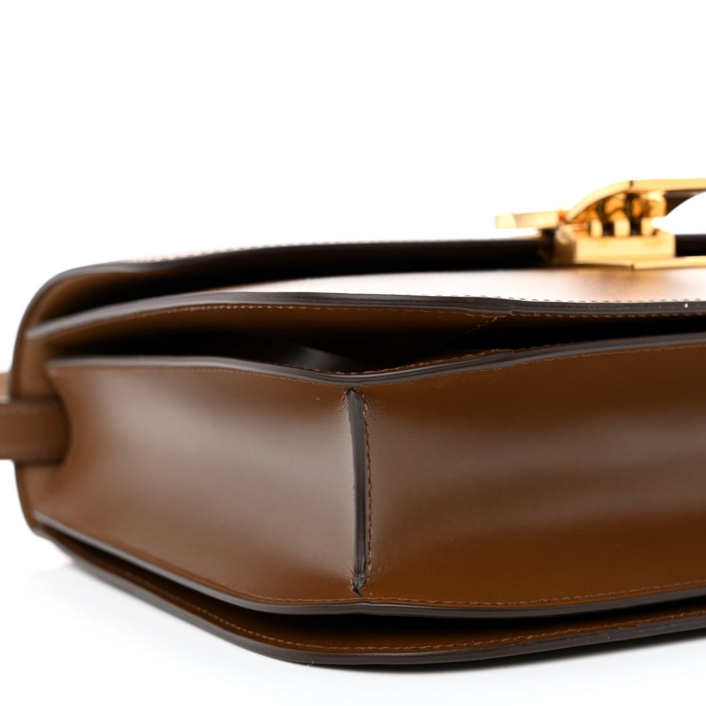 Box Calfskin Medium Classic Box Flap Bag Camel