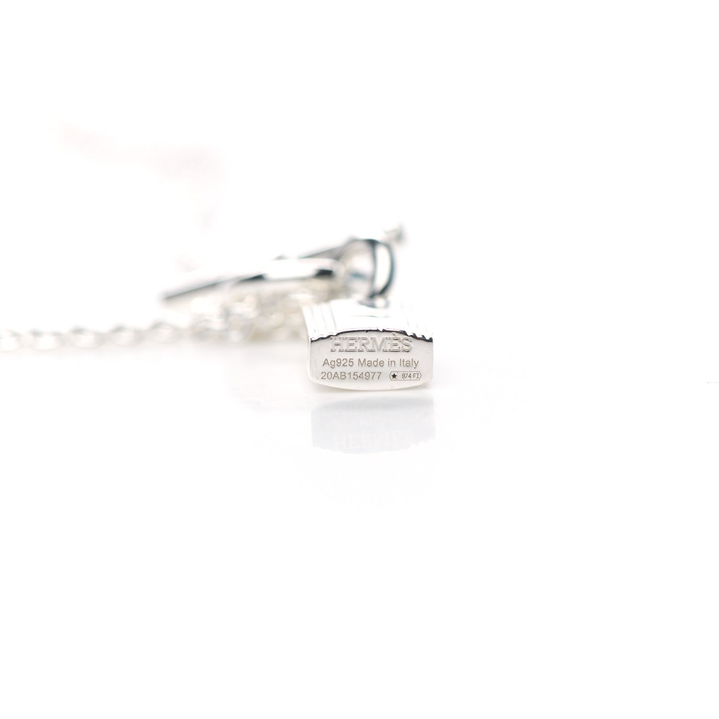 Sterling Silver Cadenas Kelly Lock Pendant Necklace