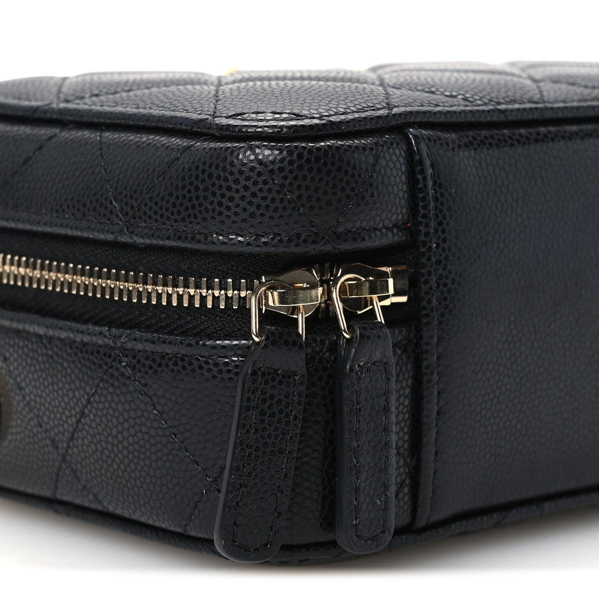 Caviar Quilted Twist Your Buttons Clutch With Chain Black