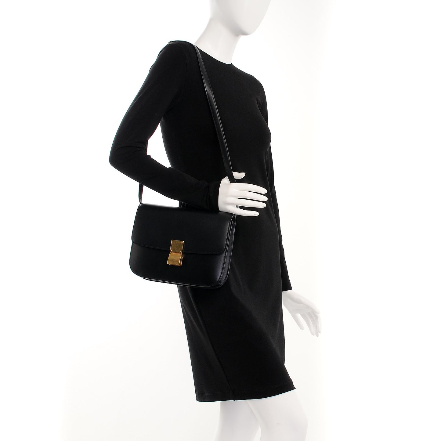 Box Calfskin Medium Classic Box Flap Bag Black