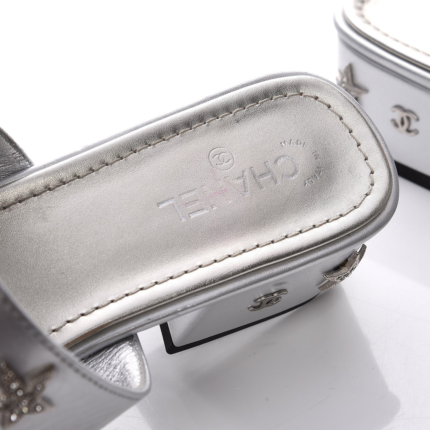 Iridescent Calfskin Crystal Stars Mules 39.5 Silver
