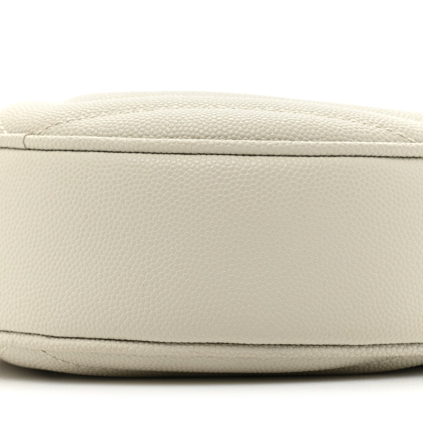 Grain De Poudre Matelasse Chevron Quilted Round Vinyle Camera Bag Crema Soft