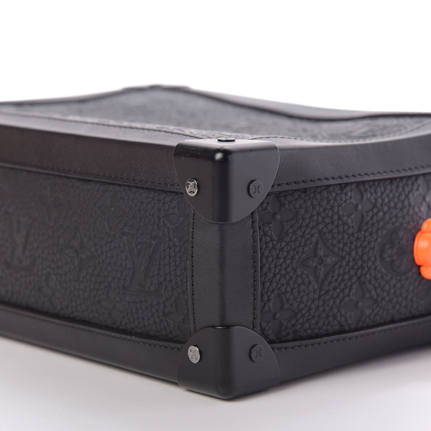 Taurillon Monogram Solar Ray Soft Trunk Black