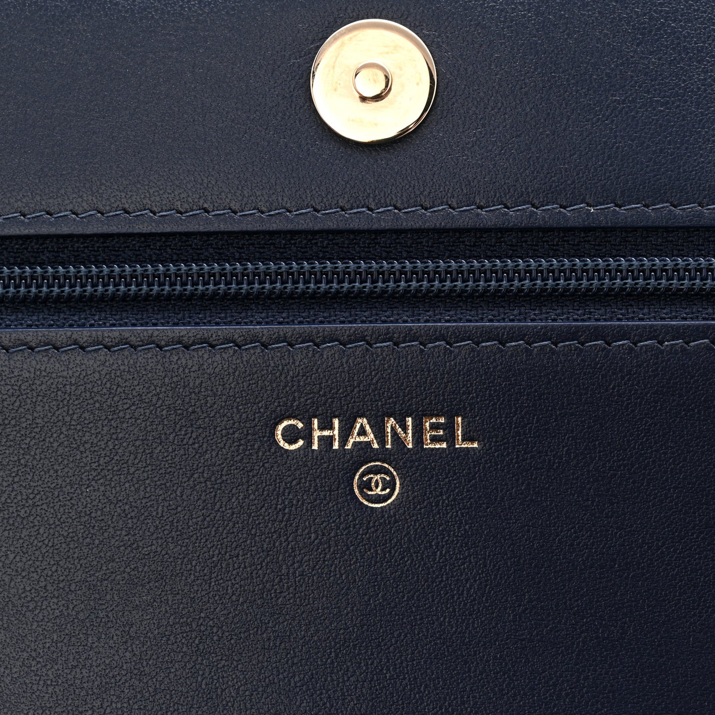 Caviar Quilted Boy Wallet On Chain WOC Navy
