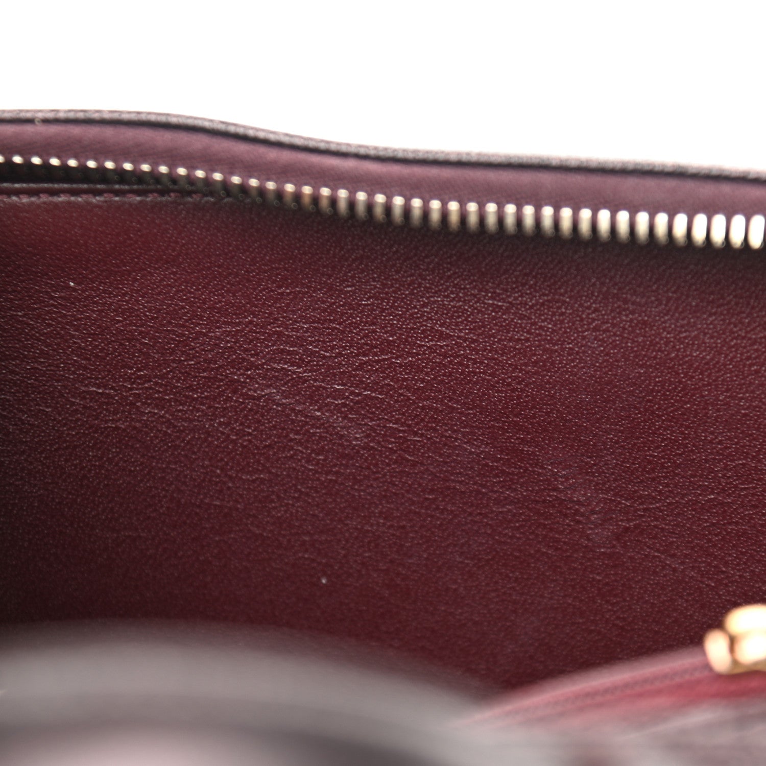 Chanel Iridescent Caviar Quilted Medium CC Filigree Vanity Case Burgundy 13 of 14