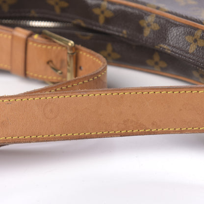 Louis Vuitton Monogram Croissant MM 7 of 11