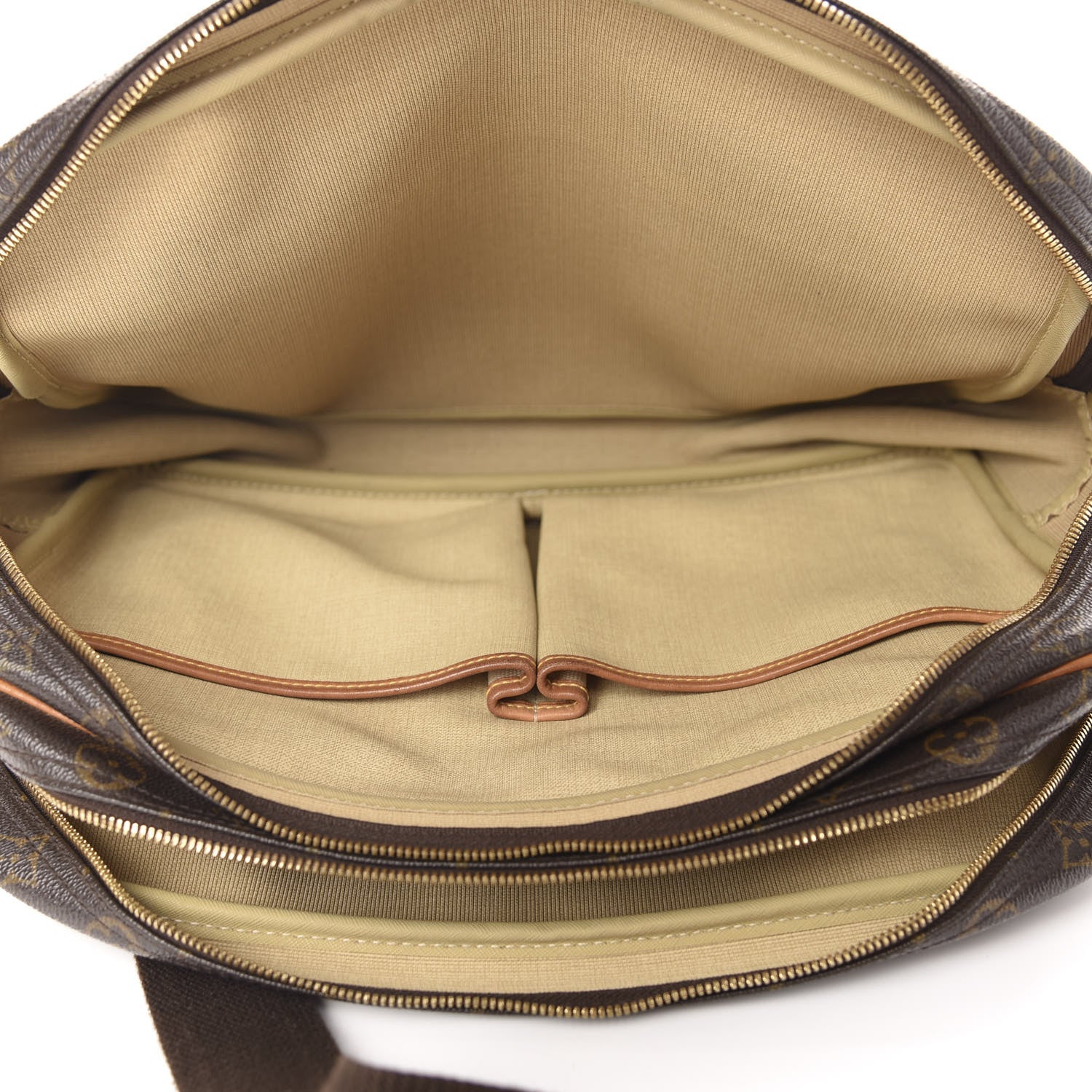 Louis Vuitton Monogram Reporter GM 6 of 10