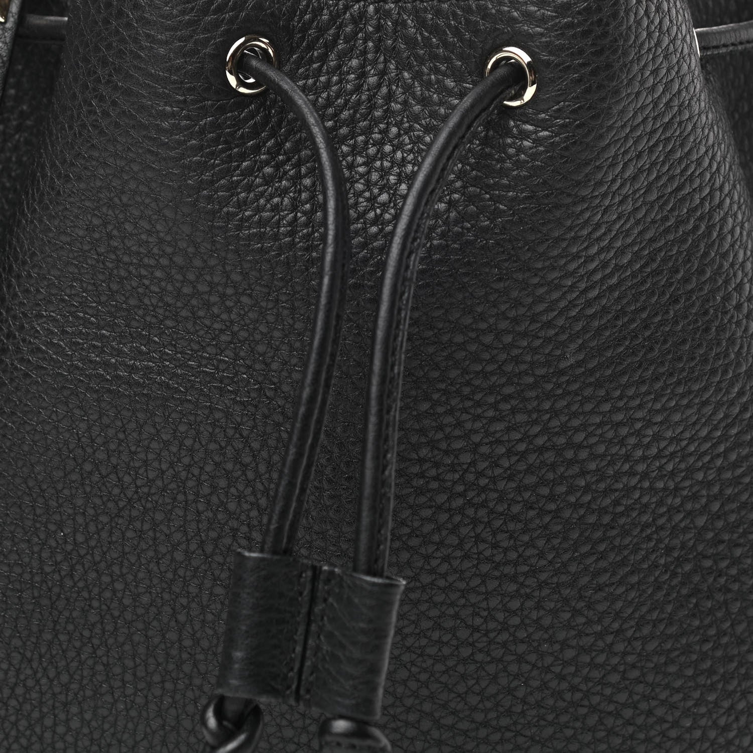 Valentino Garavani Grained Calfskin Rockstud Bucket Bag Black 7 of 9