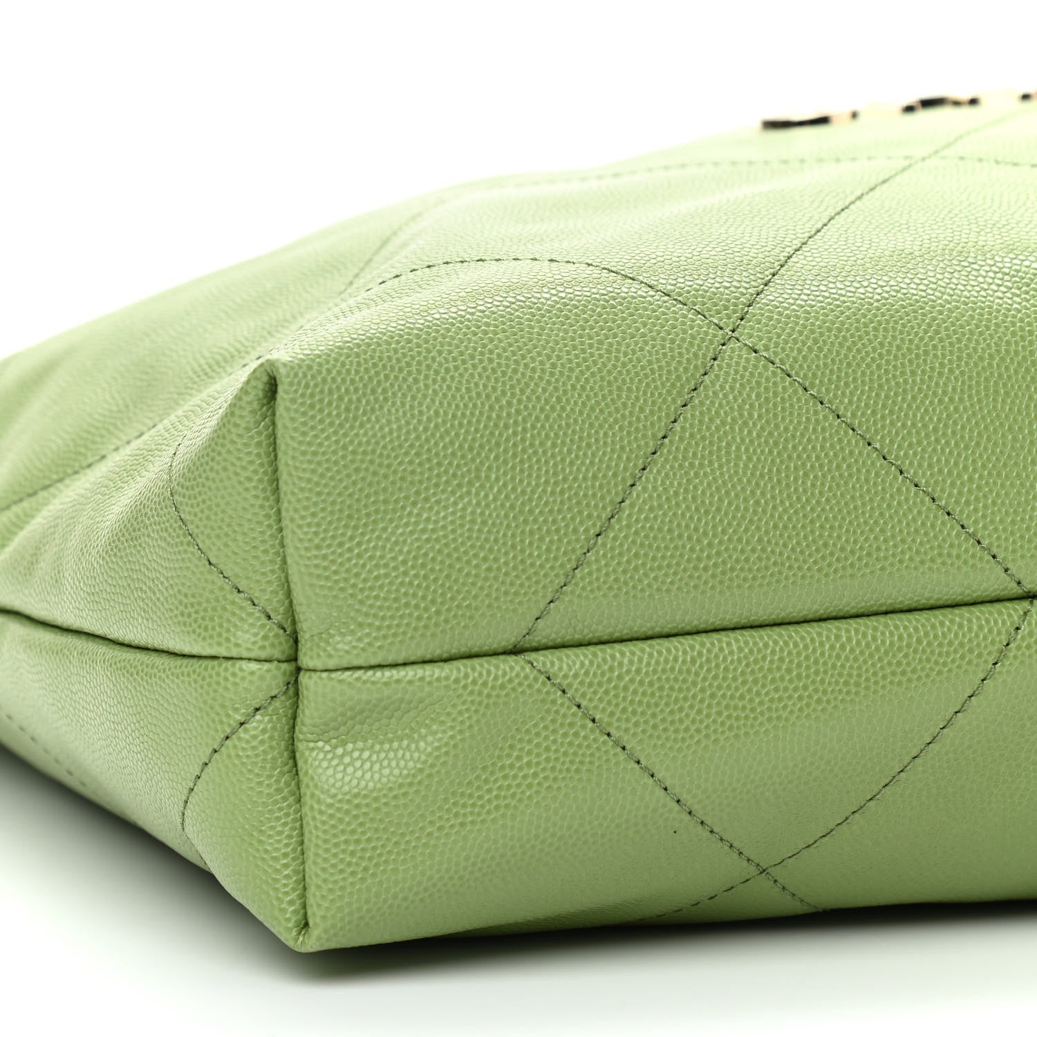 Chanel Shiny Caviar Quilted Chanel 22 Green 9 of 10