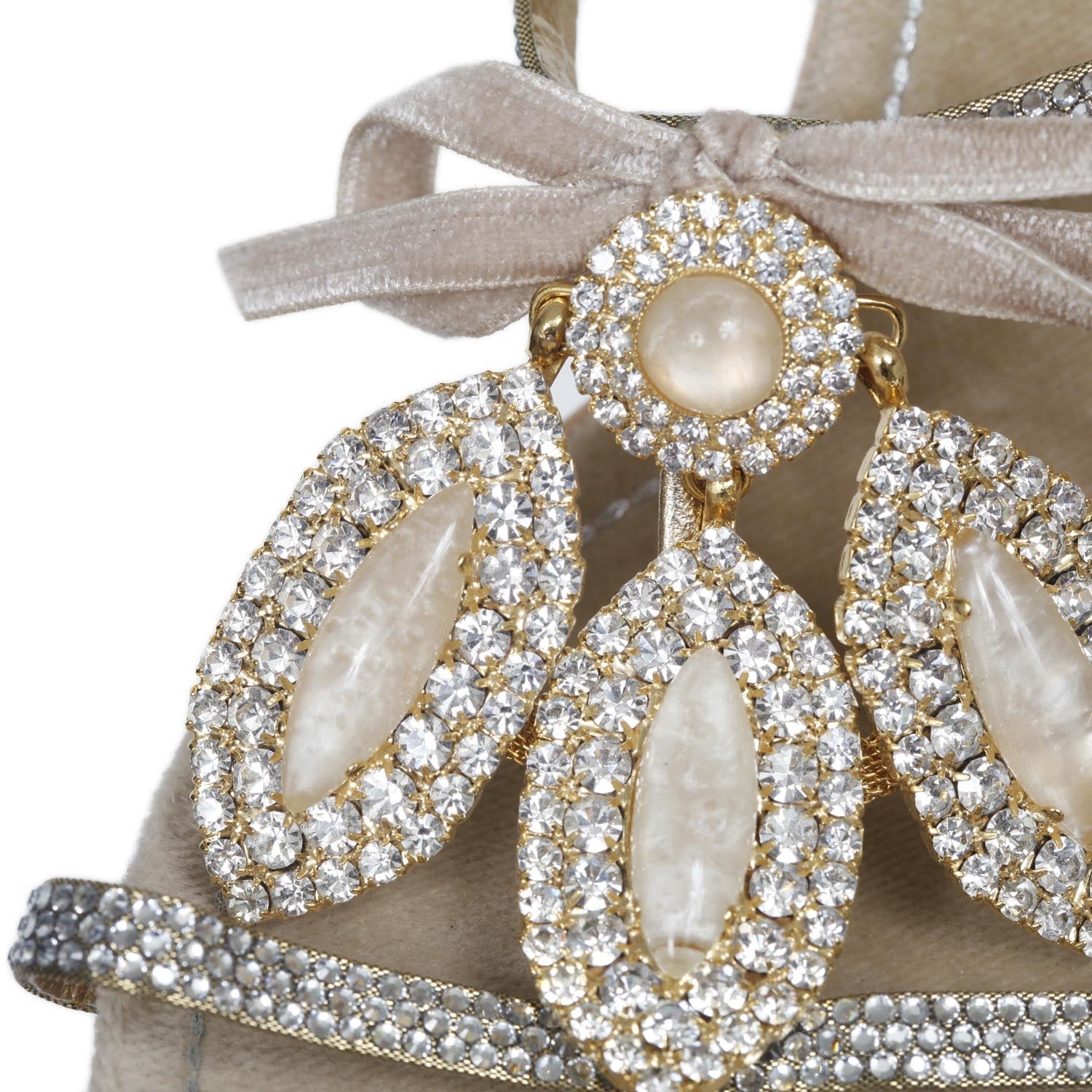 FASHIONPHILE RENECAOVILLACrystalEmbellishedHeels39.5 6 of 10