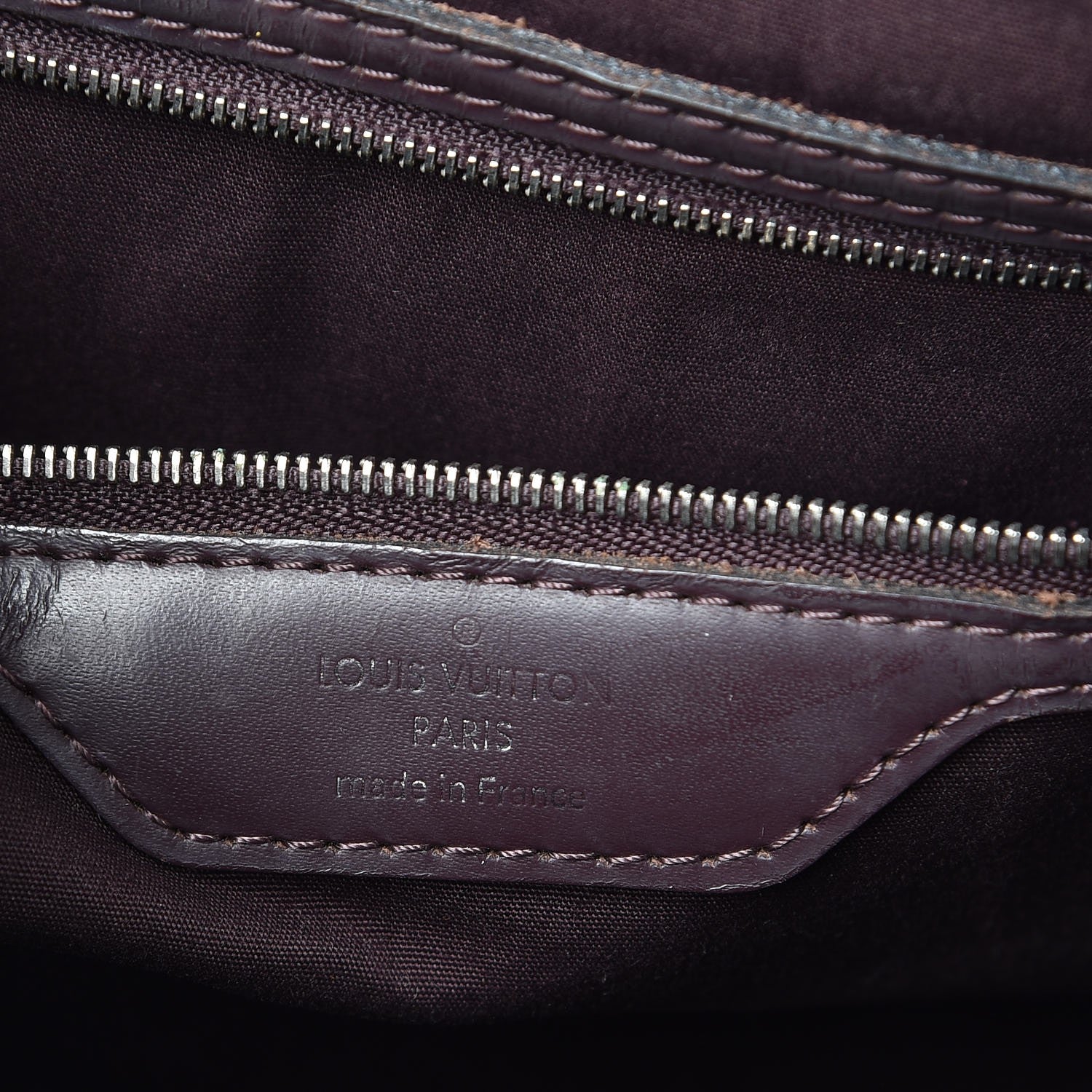 Louis Vuitton Epi Brea MM Quetsche 7 of 15