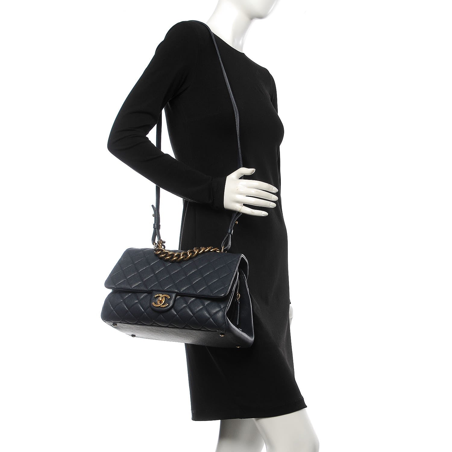 Chanel Shiny Sheepskin Quilted Large Trapezio Flap Navy 2 of 8