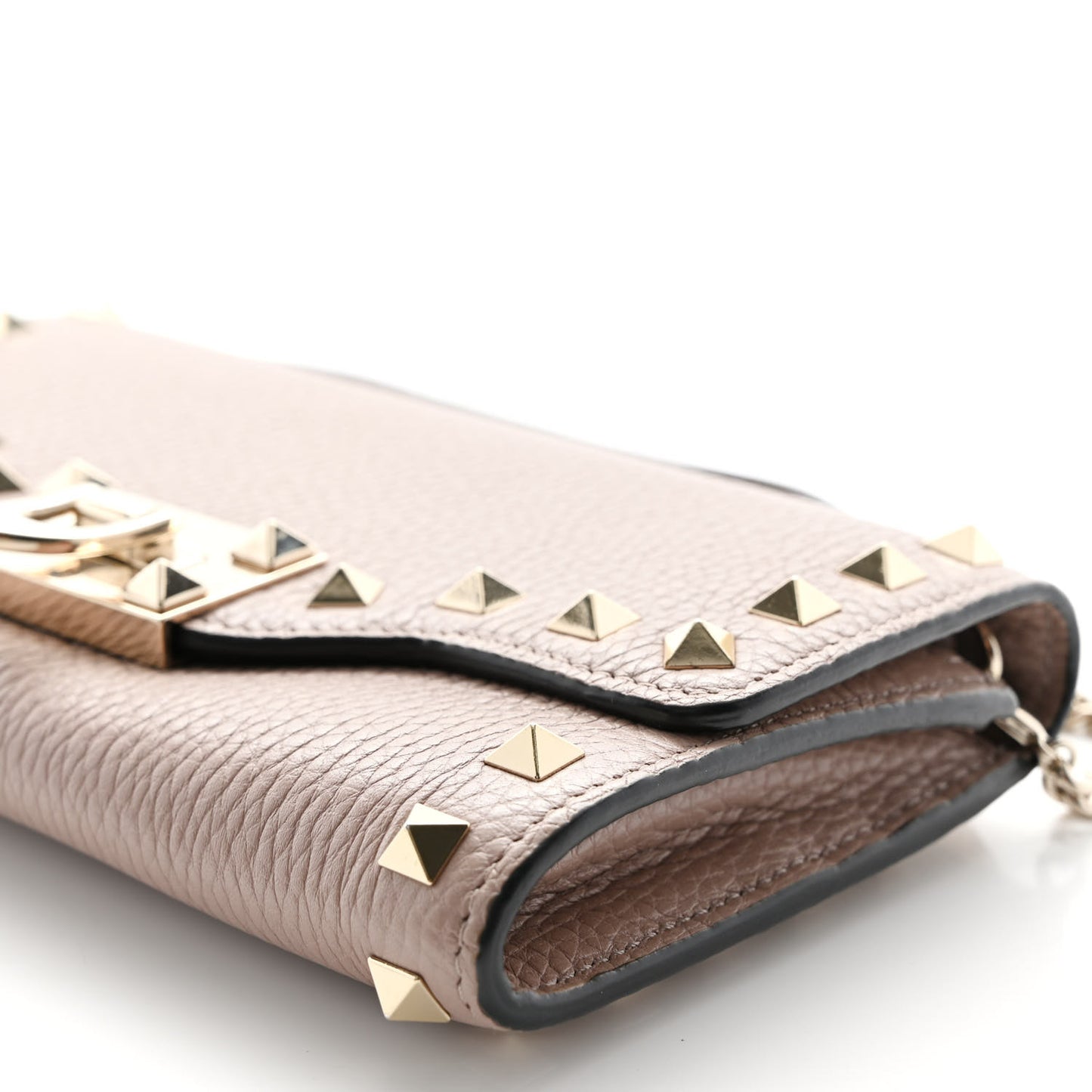 Pebbled Calfskin Rockstud Flip Lock Wallet On Chain Poudre