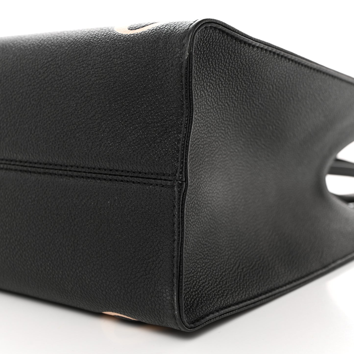 LOUIS VUITTON Empreinte Monogram Giant Onthego MM Black Beige