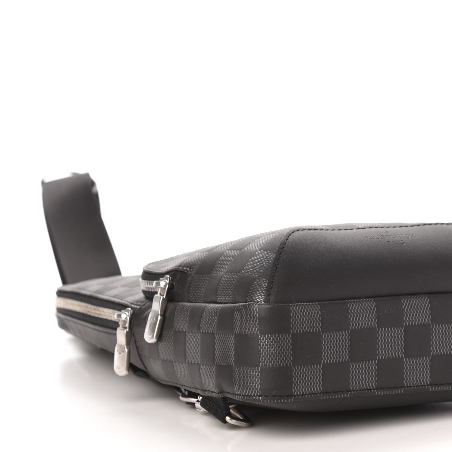 Louis Vuitton Damier Infini Avenue Sling Bag Onyx Silver 6 of 9