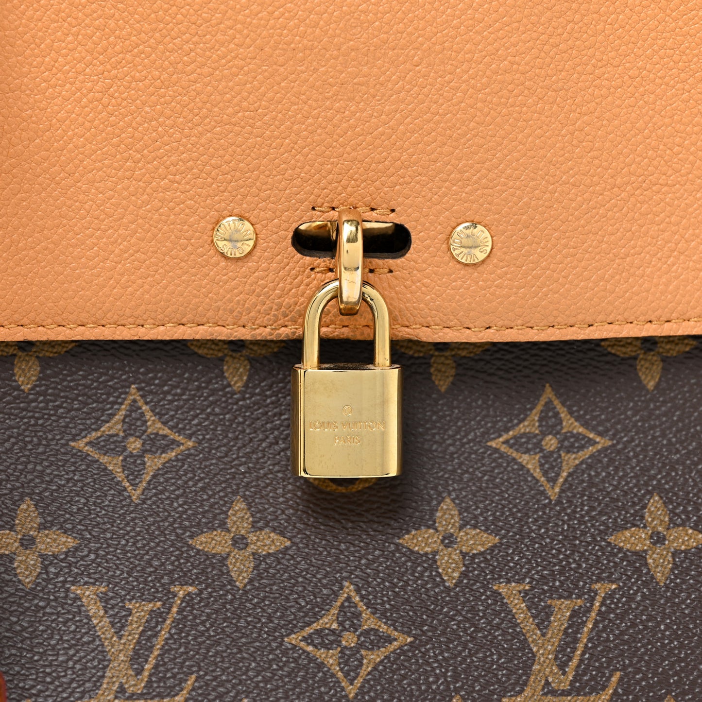 Monogram Venus Epice