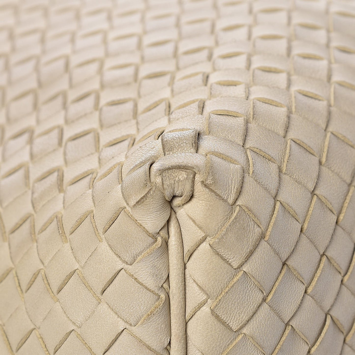 Nappa Intrecciato Sloane Hobo Cream