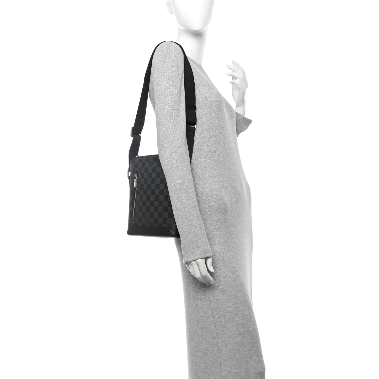 Damier Infini Discovery Messenger BB Onyx