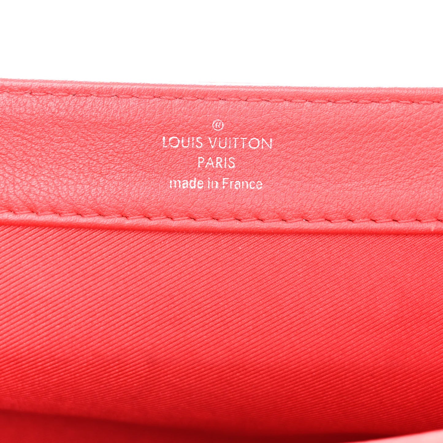 Calfskin Lockme II Chain Bag BB Rubis