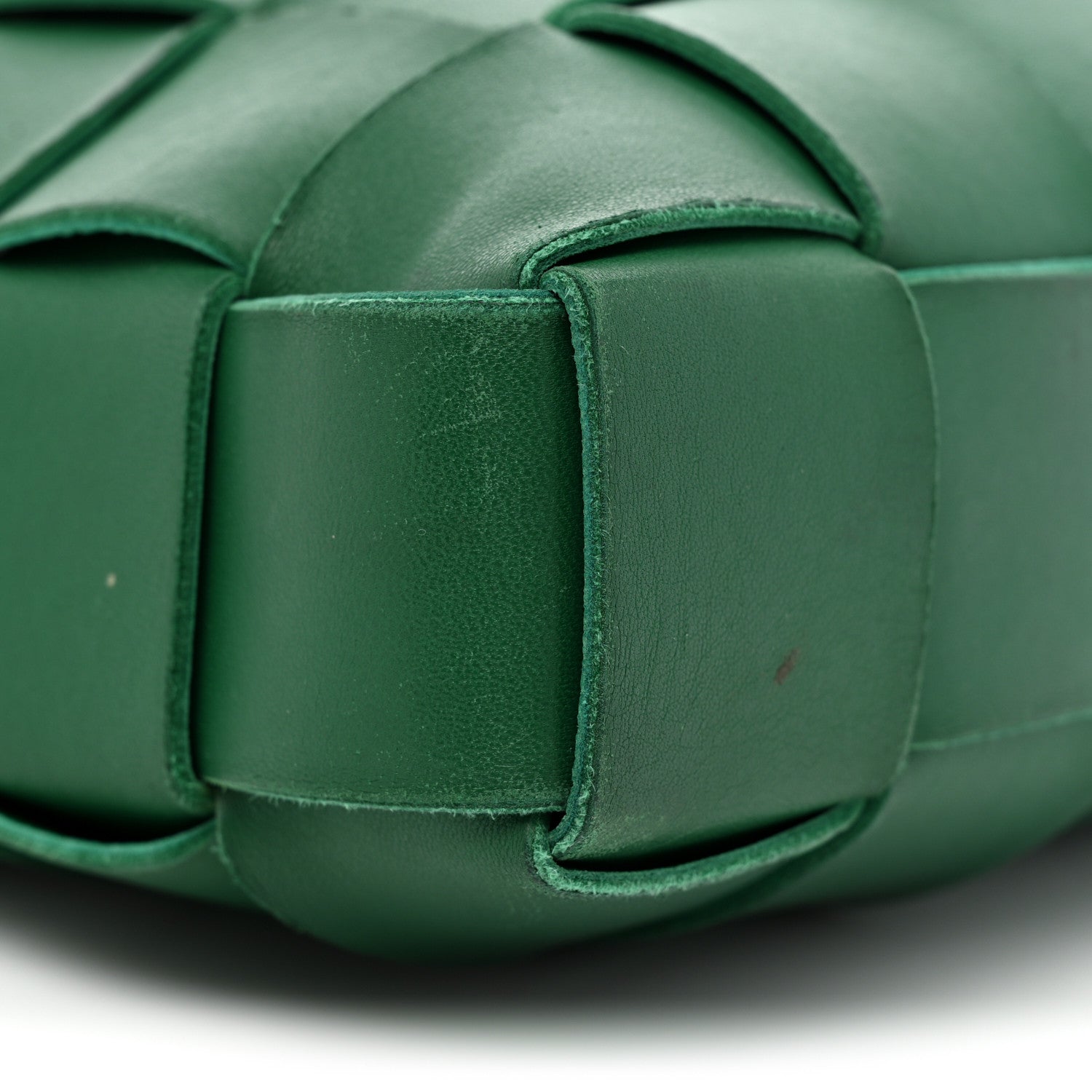 Bottega Veneta Lambskin Maxi Intrecciato Cassette Messenger Racing Green 18 of 28