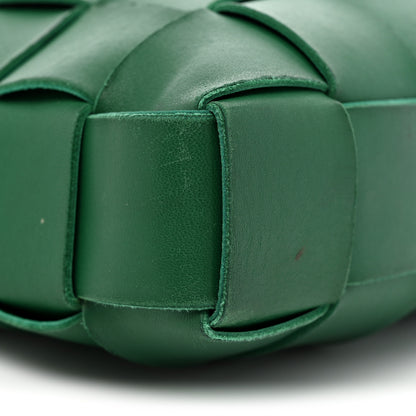Bottega Veneta Lambskin Maxi Intrecciato Cassette Messenger Racing Green 18 of 28