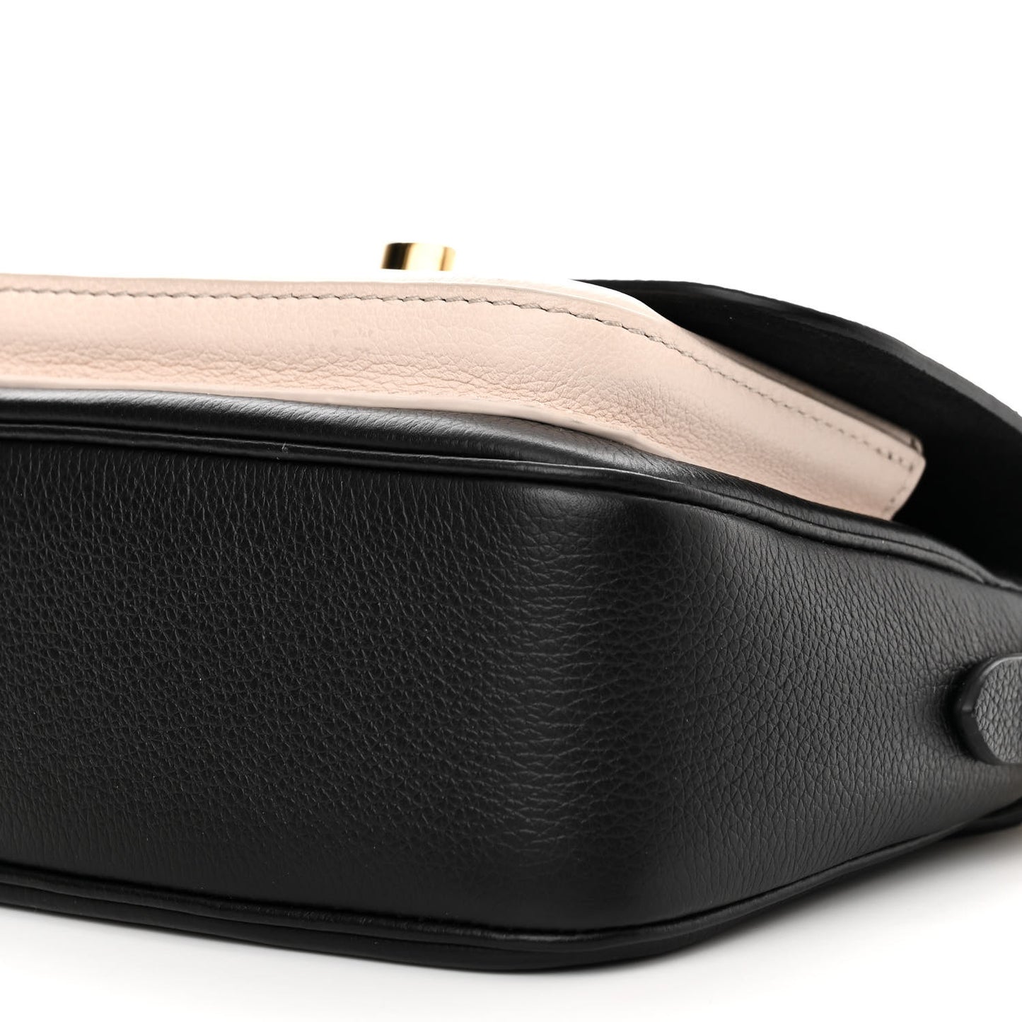 Grained Calfskin Lockme Tender Black