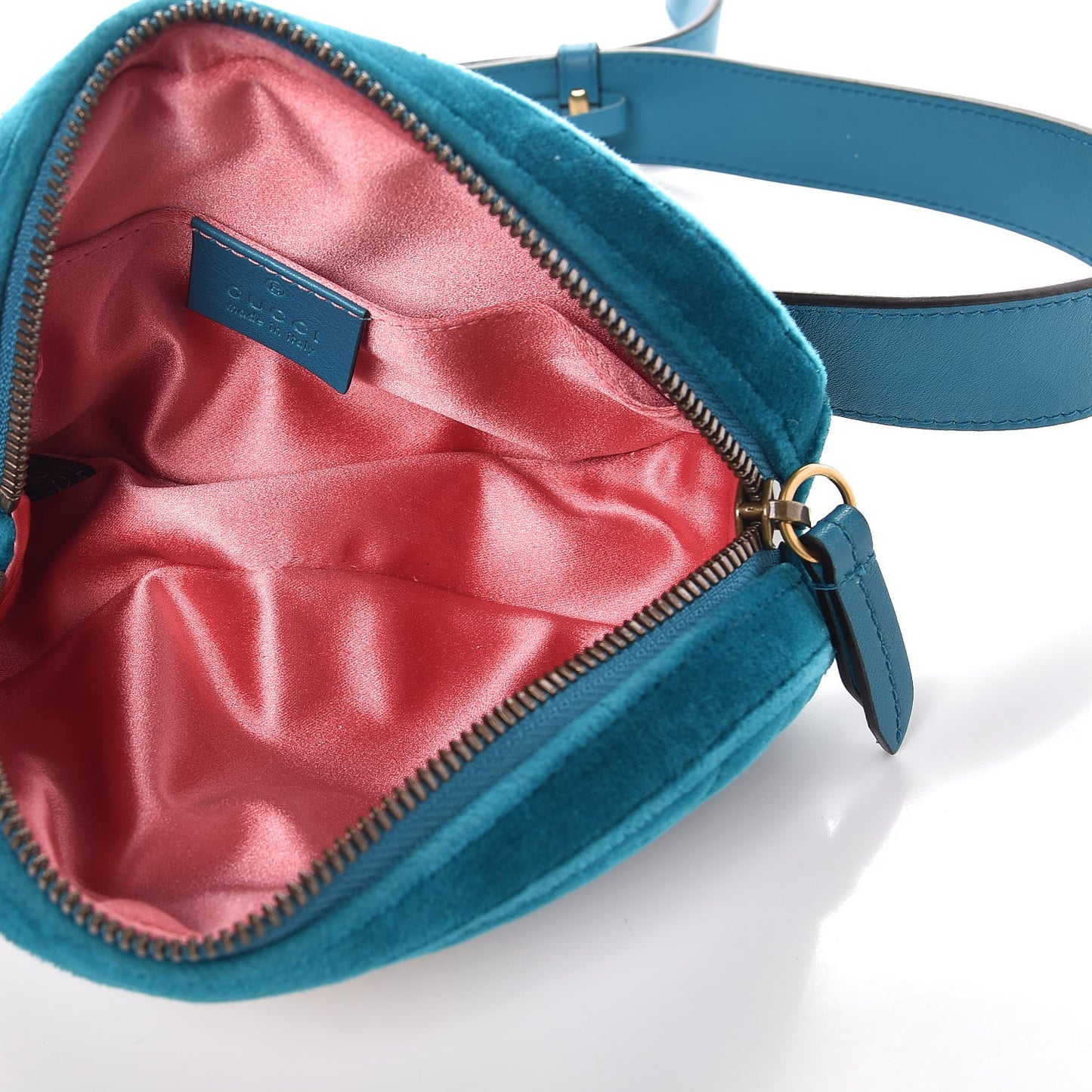 Velvet Matelasse GG Marmont Belt Bag 85 34 Pavone Cyan