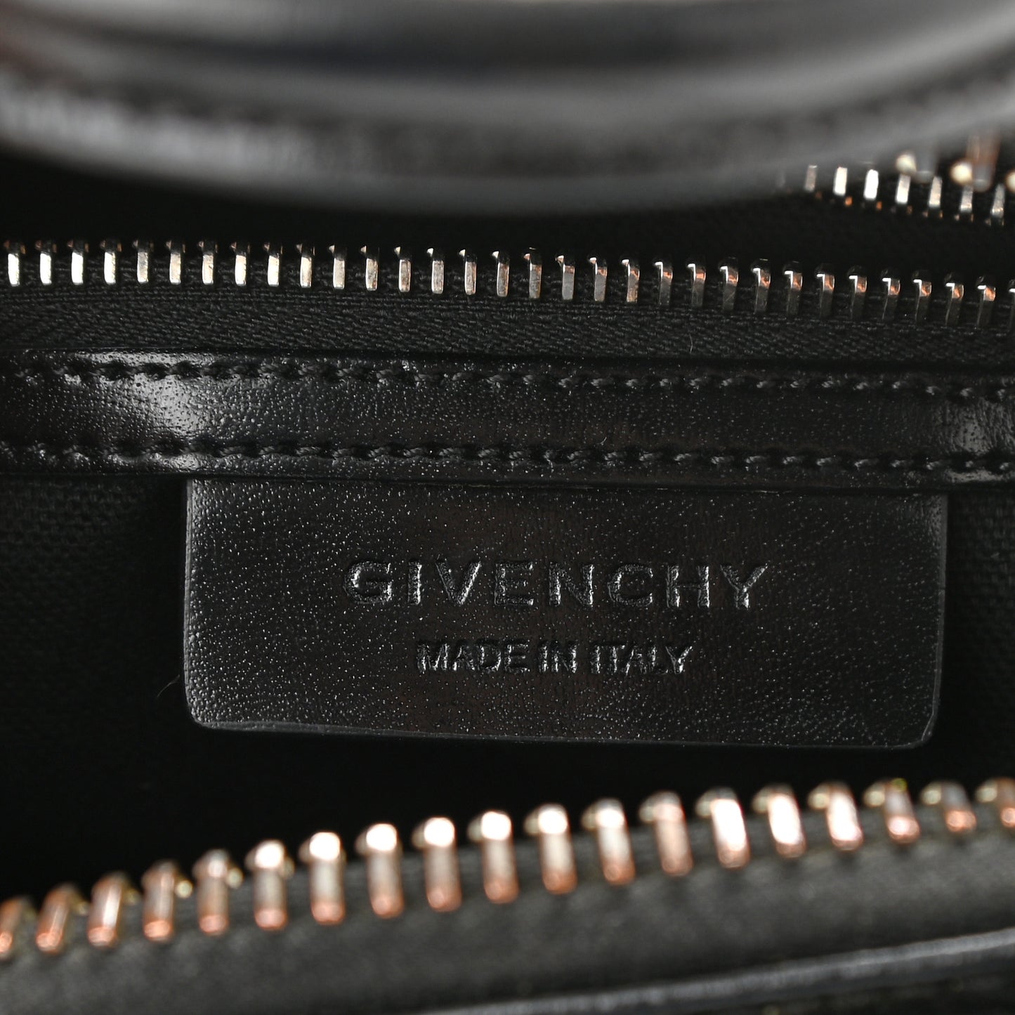 Shiny Lord Calfskin Mini Antigona Black