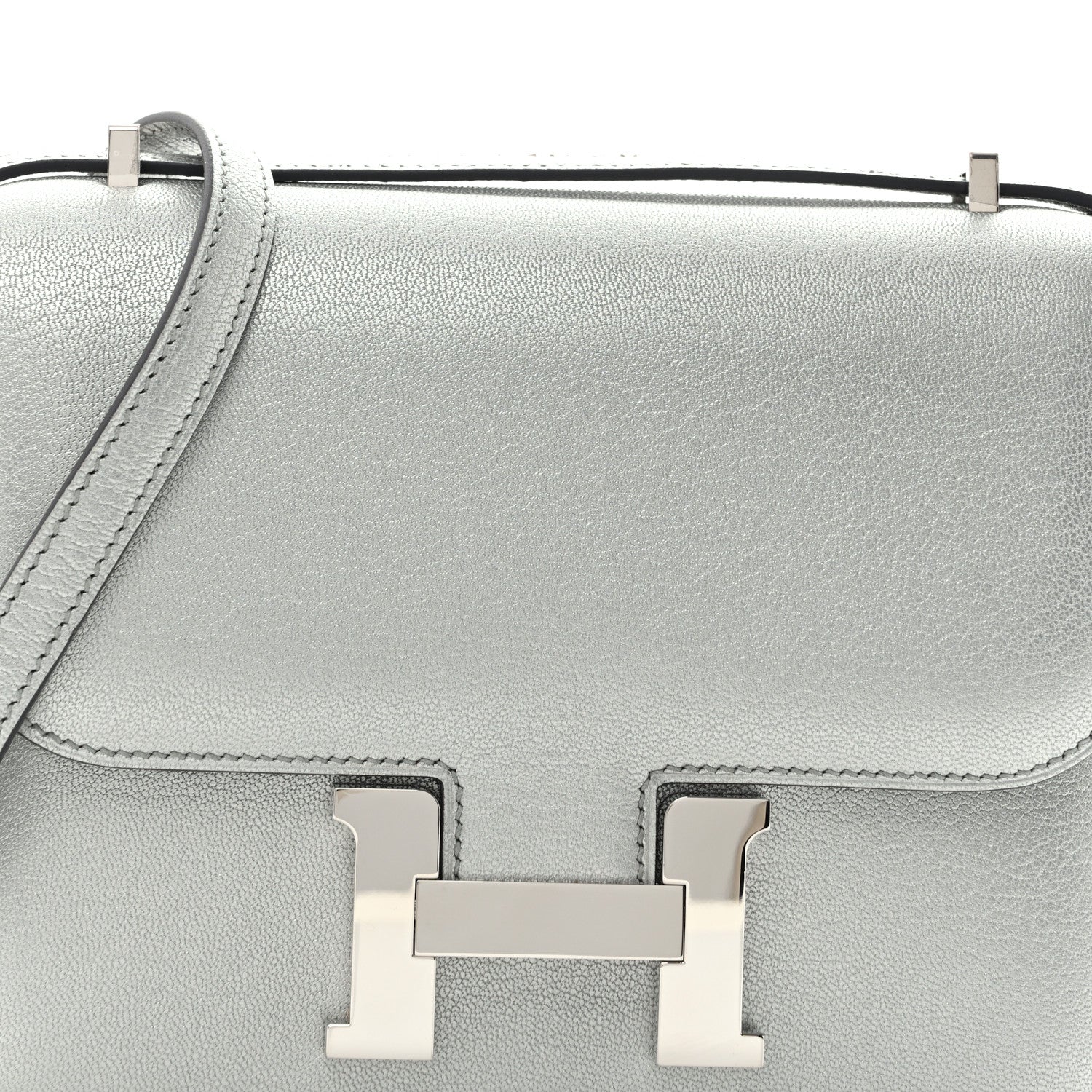 Hermes Metallic Chevre Chamkilight Constance 18 Argent 9 of 14