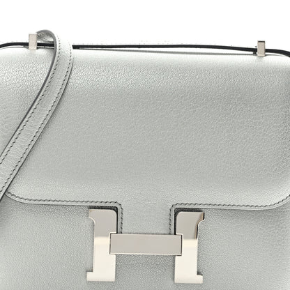 Hermes Metallic Chevre Chamkilight Constance 18 Argent 9 of 14