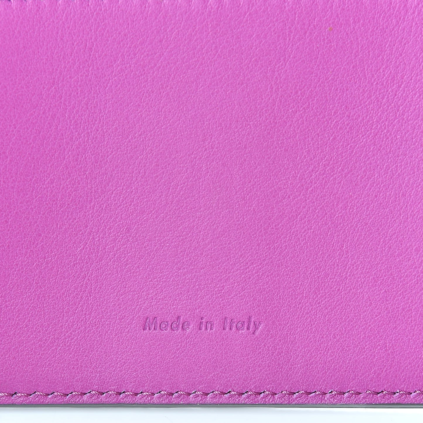 Grained Calfskin Medium Multifunction Strap Wallet Grey