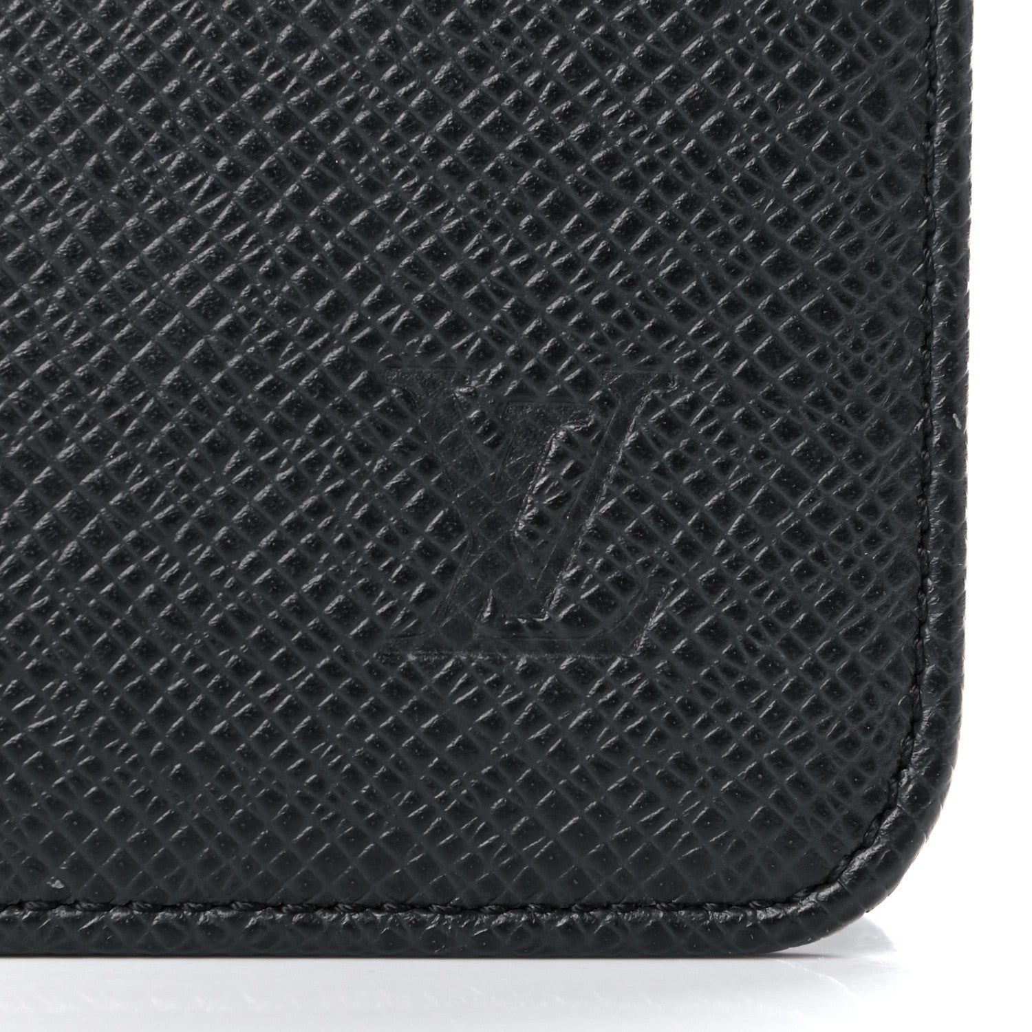 Louis Vuitton Taiga Desk Agenda Cover Ardoise 11 of 11