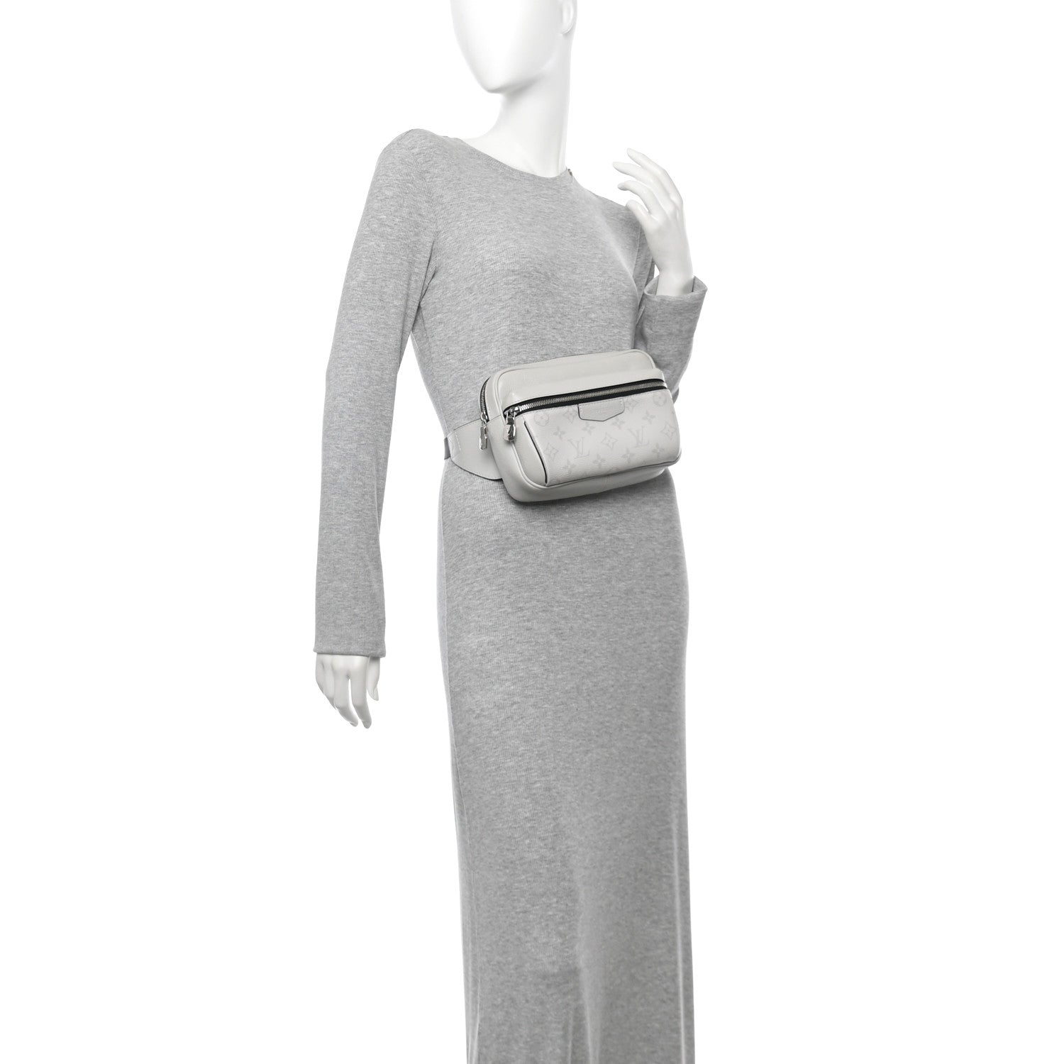 Louis Vuitton Taiga Monogram Outdoor Messenger White 2 of 11